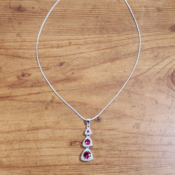 New Womens Ruby Necklace Set in 925 Silver & 14ktwg - Picture 6 of 8